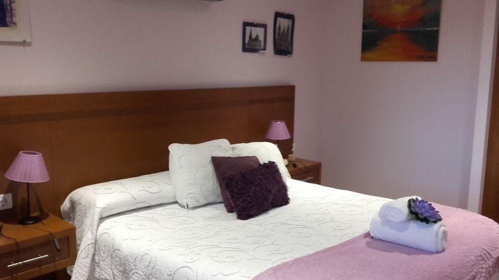 Apartamentos Casa De La Inmaculada Сантьяго-де-Компостела Экстерьер фото